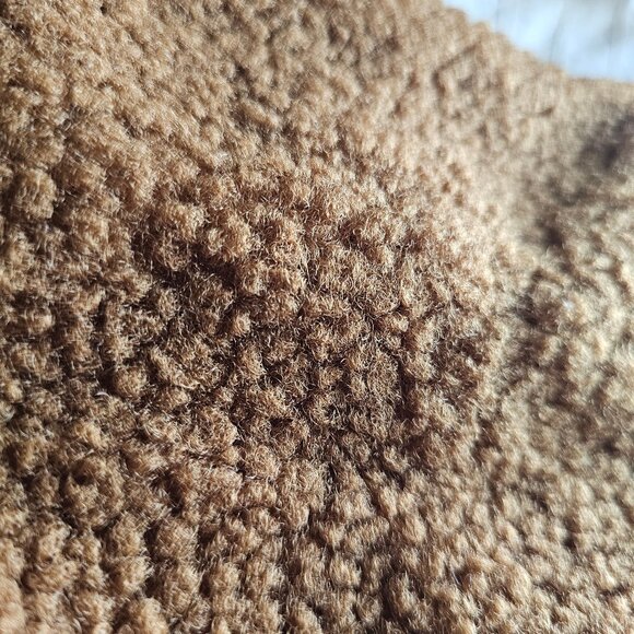 New Octobre Editions Fleece Crossbody Pouch - 2024 - Khaki - Picture 9 of 11